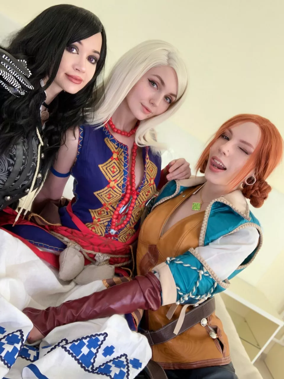 Keira, Yenifer and Triss(Sia Siberia, Purple Bitch and Helly Rite)[The Witcher] posted by Sia_Siberia_Real