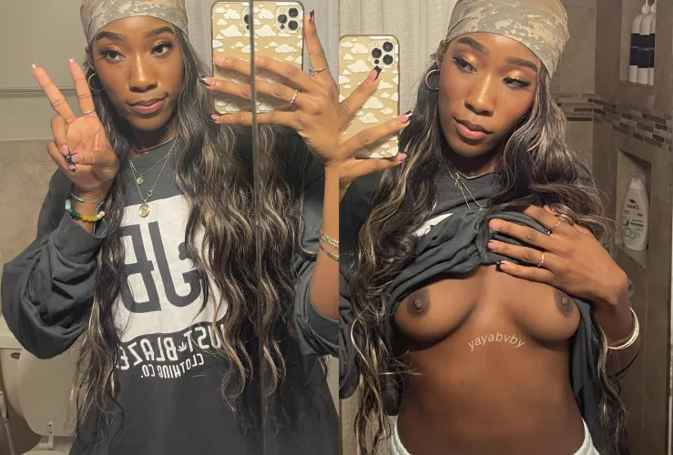 Left = how everyone sees me right = how everyone in /Ebony sees me by yayabvby