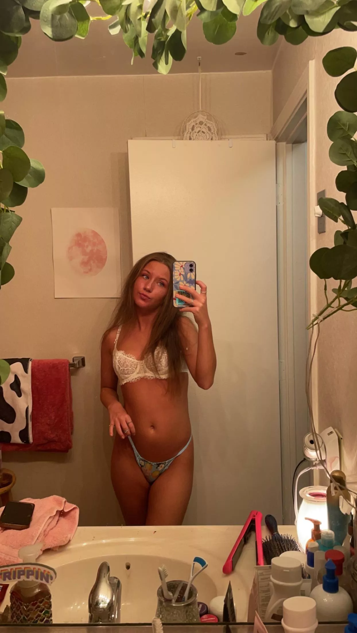 there's something really naughty waiting in our messages ;) posted by Paisleysnow