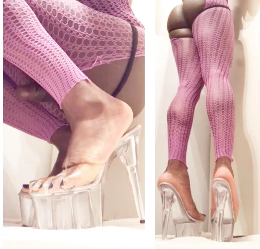 You will worship me! First things first… can I sit on your face? by tgirlshayla