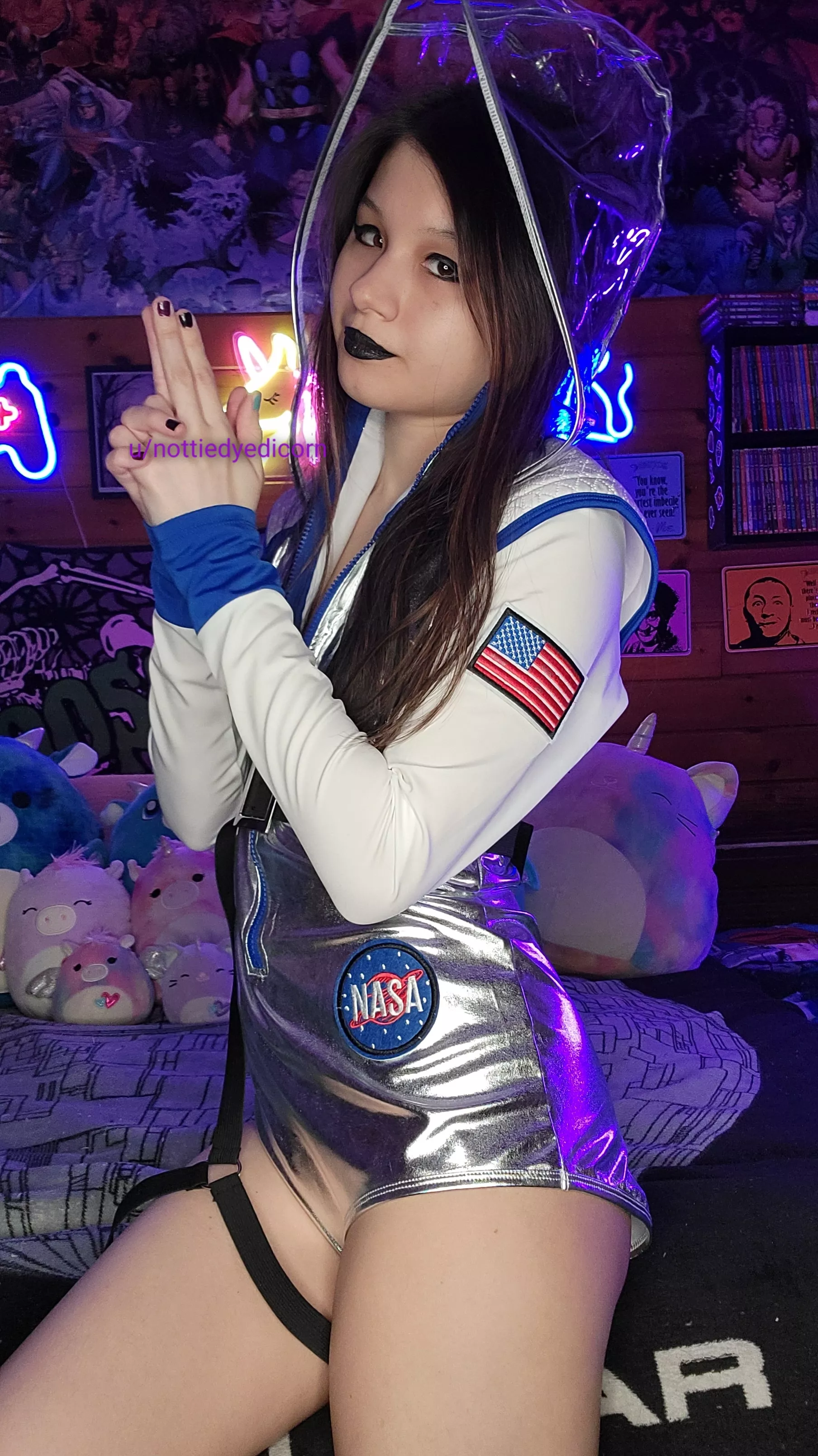 am I pretty? posted by [deleted]