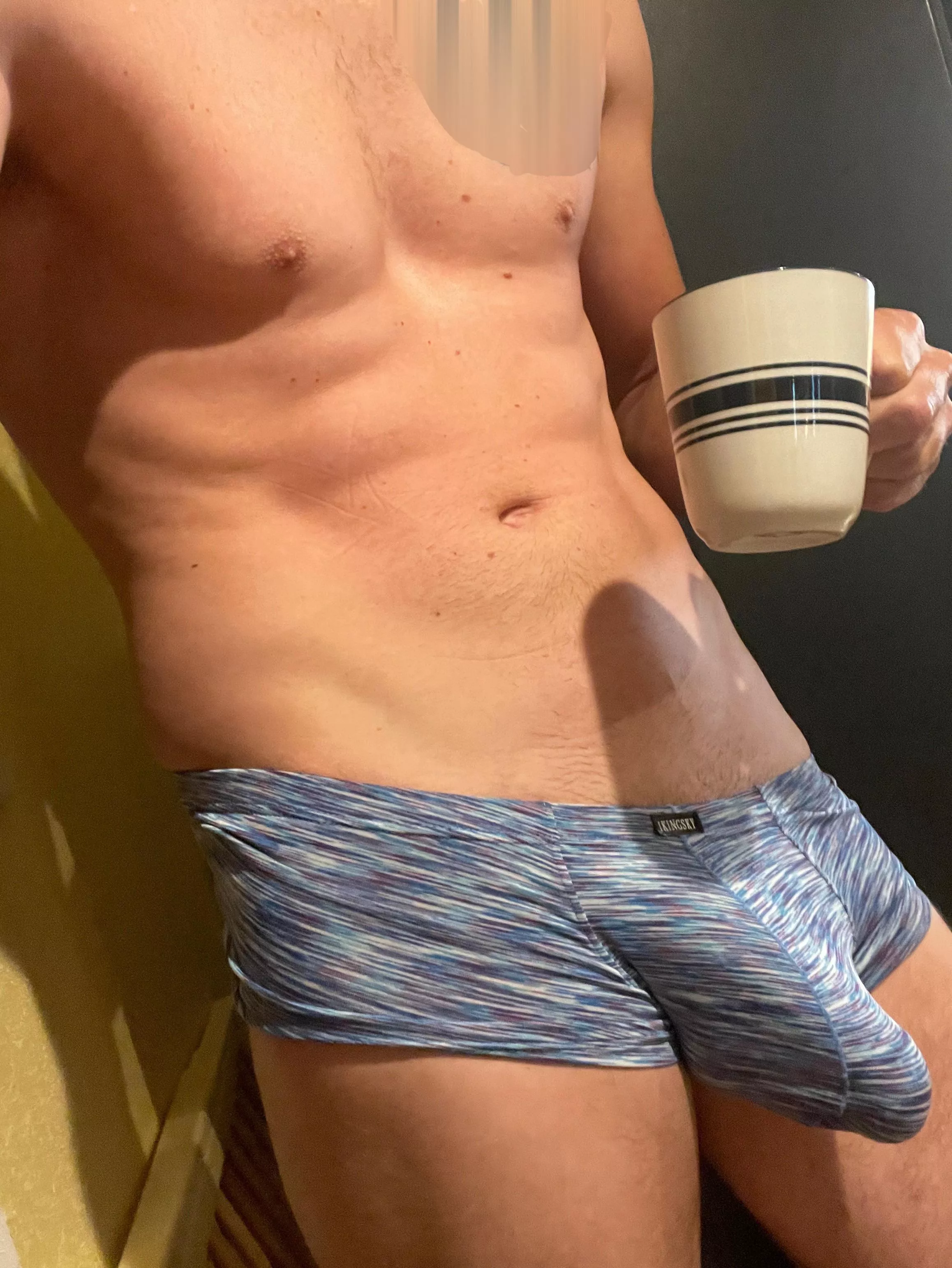 Best part of waking up posted by oli_klosehoff