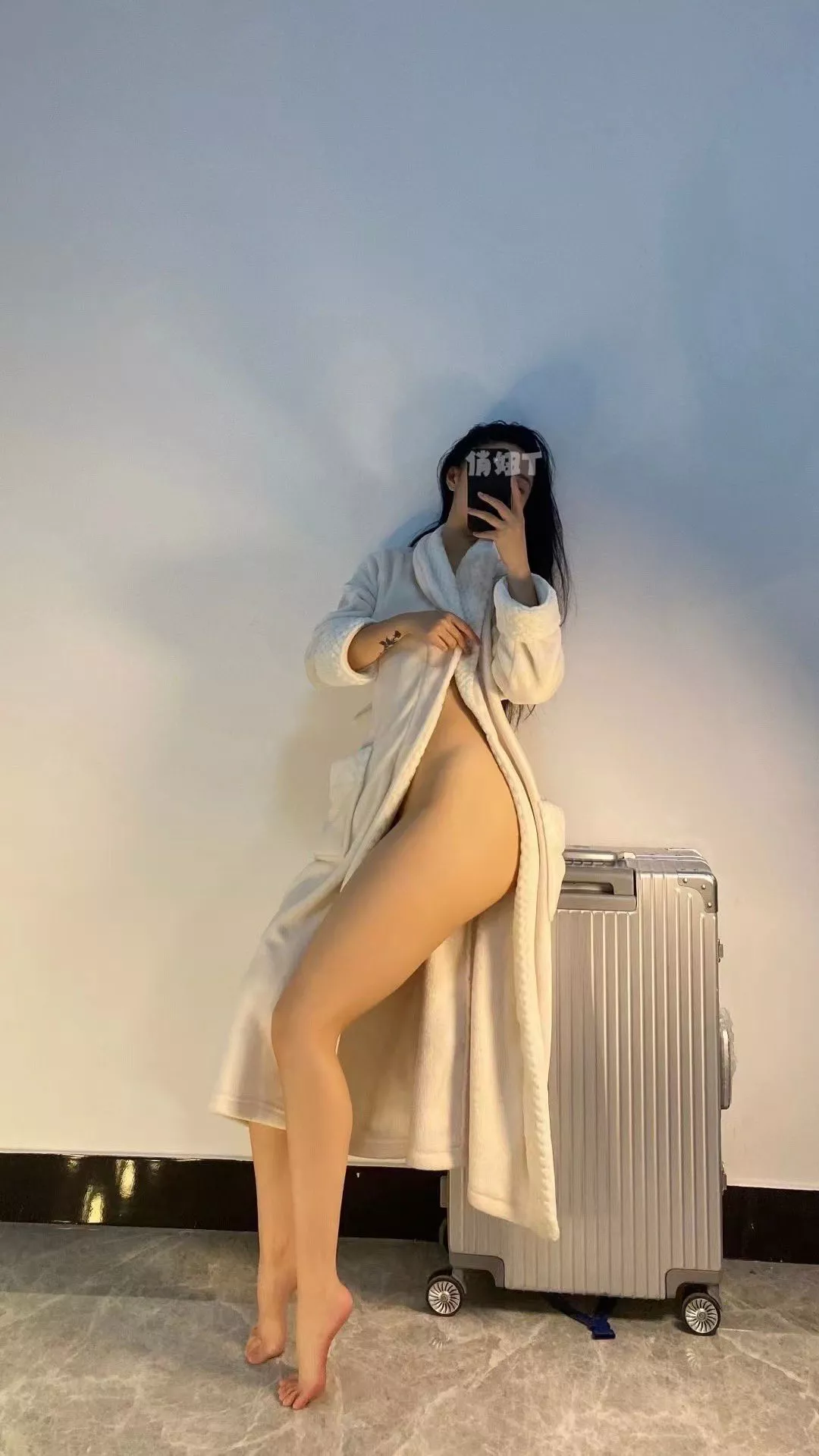 Busy and hot posted by klaiw00