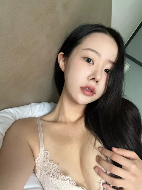 Come experience the ultimate seductive adventure with me. by Amelie_QA