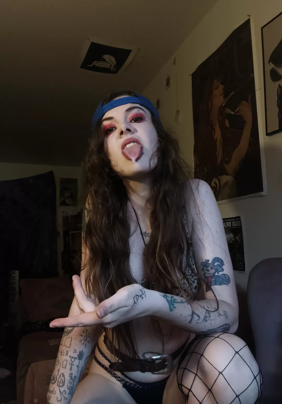 Don't come crying to Mommy when you get Addicted 😈 posted by GoddessOpheliaJones