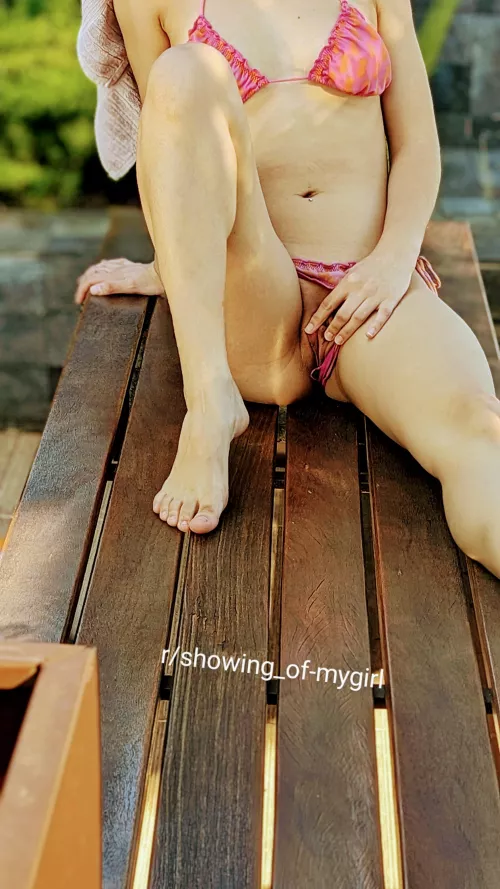 Everyone in the pool should enjoy this lips by showing_off-mygirl