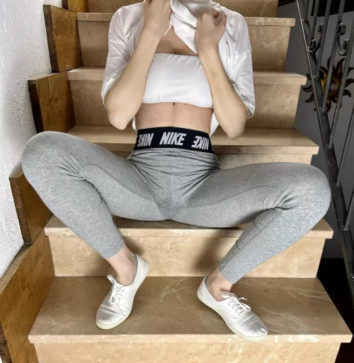 Feeling like this tonight by borniebb