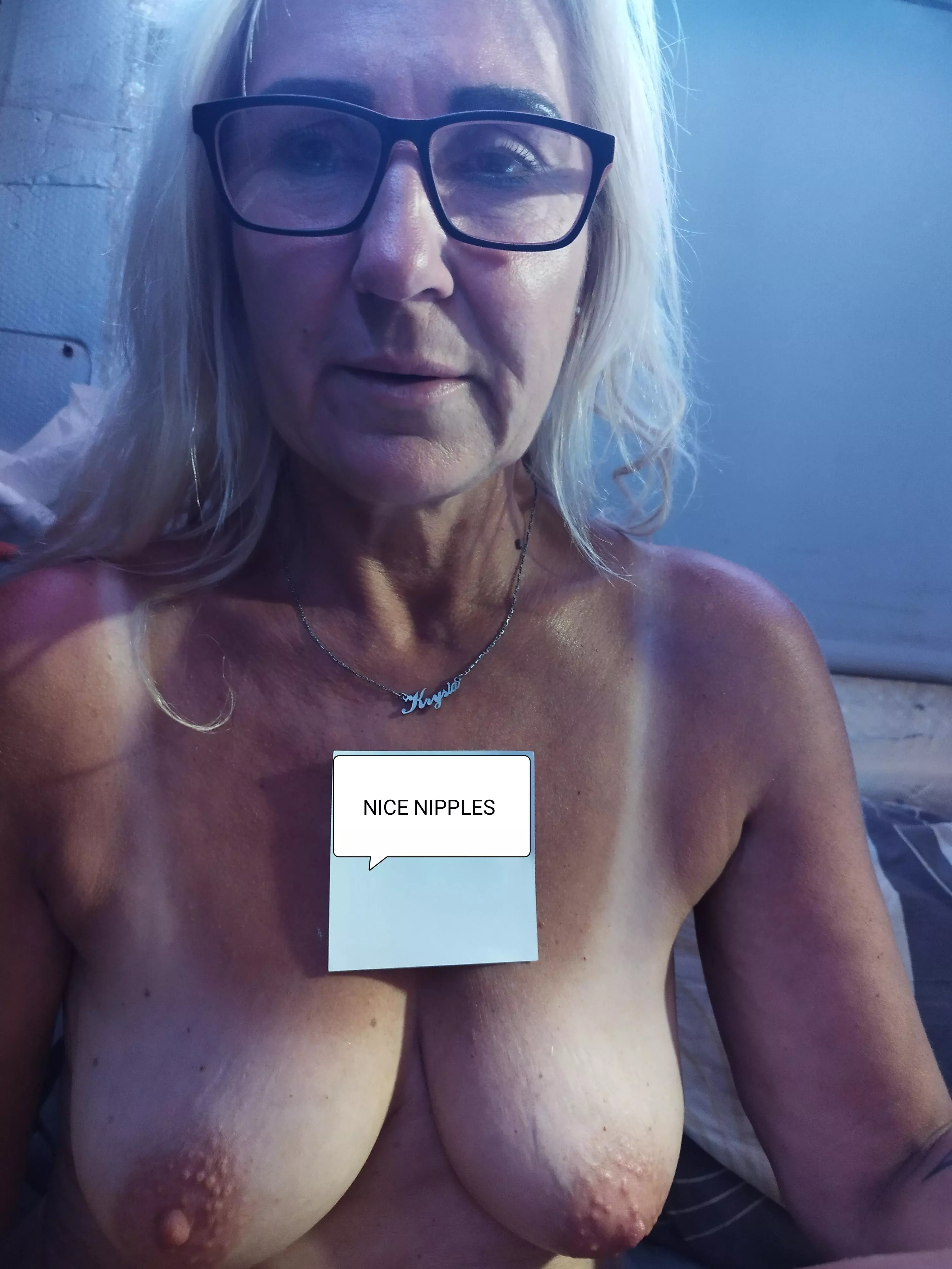 Hard nipples posted by foxington_fox