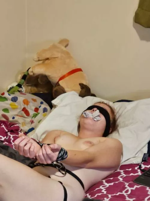 Hey guys👀 new here by FancyKaleidoscope668