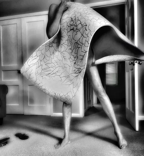 I like the flowing movement. by mzKayy