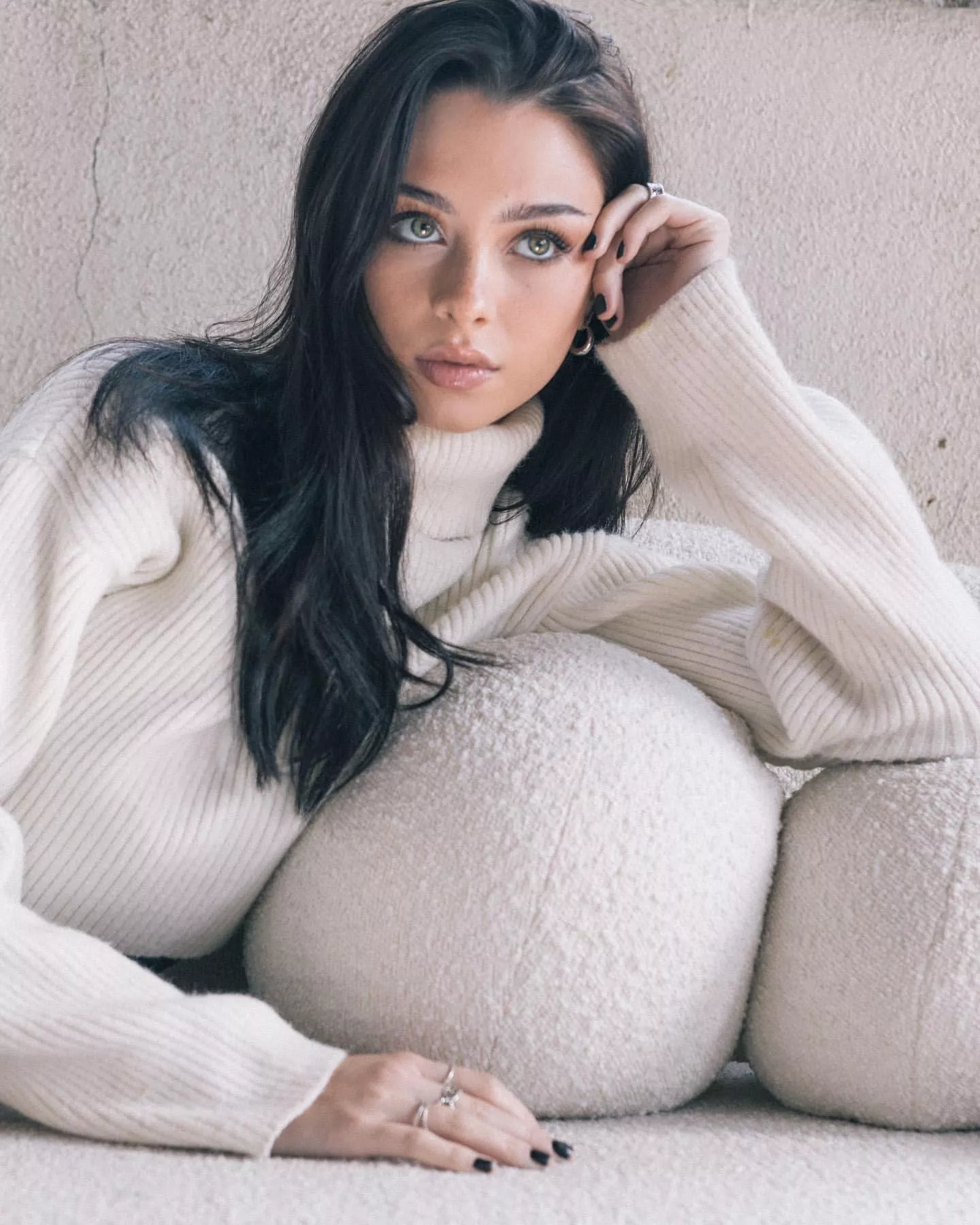 Mishka Silva posted by HonestRunner