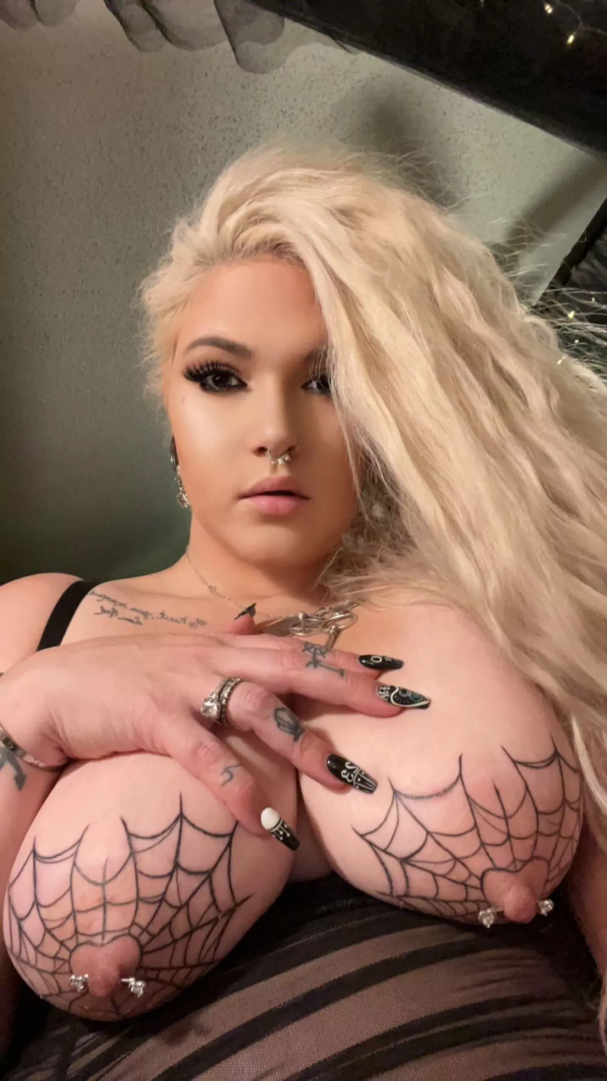 POV while I’m sitting on your face posted by Caspian_Jane_Xx