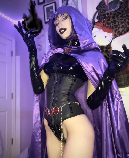 Raven Cosplay by Vee! by Parking_Top_2088