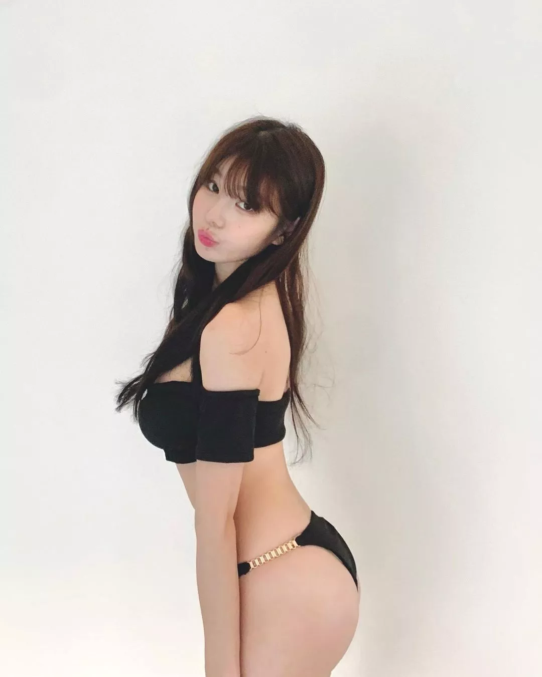 Side profile posted by Majestic_Painter8660