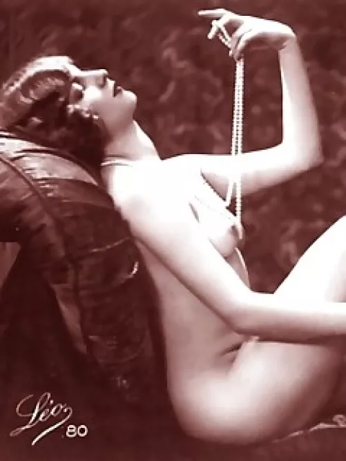 Sir, a young lady of my aquaintance informs me that in the Colonies it is common parctice for a Gentleman to give his paramour a 'Pearl Necklace' I duly oblige but cant really see what the fuss is about. by Previous-Ganache-701