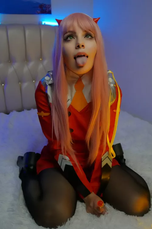 Splashes on my face by splin32