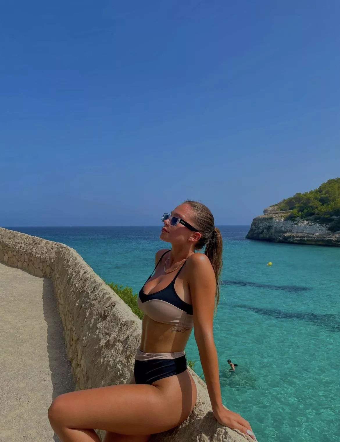 Time for a titty tan posted by JoyazMeina