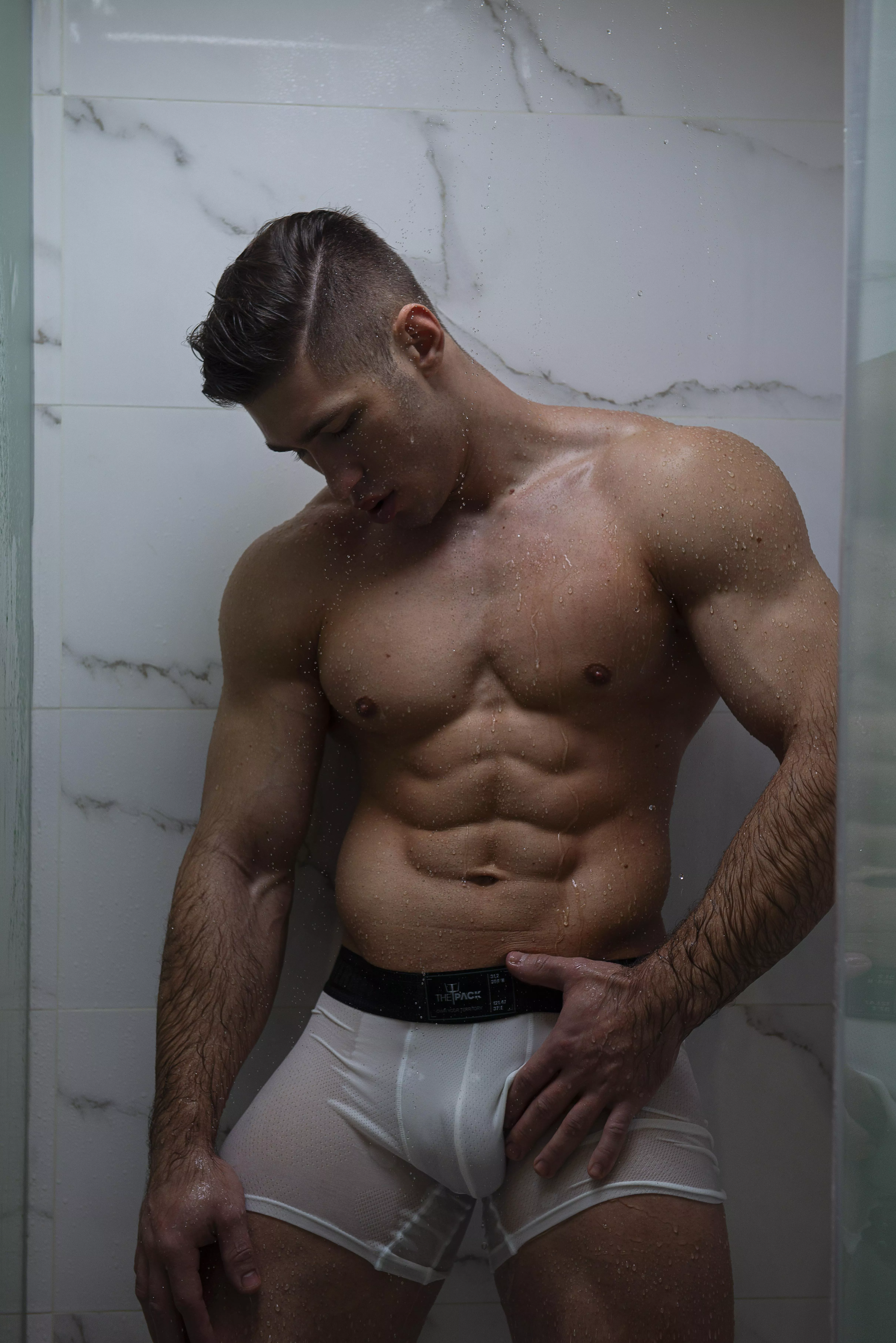 Wanna get all wet with me? 😋 posted by dorian_mcdon