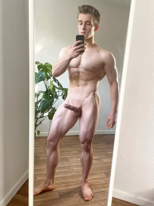 Would it disturb you as my roomate that I'm constantly naked😅(19y.o)? by HornPeach