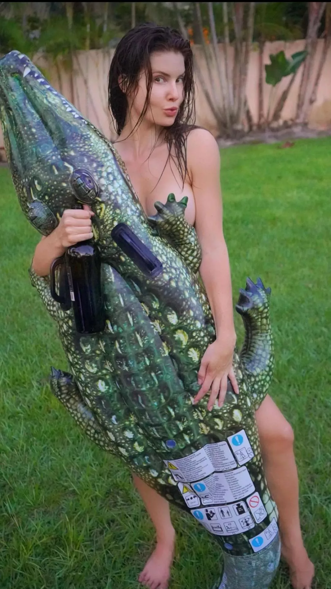 Amanda Cerny posted by Puzzleheaded_Two6264