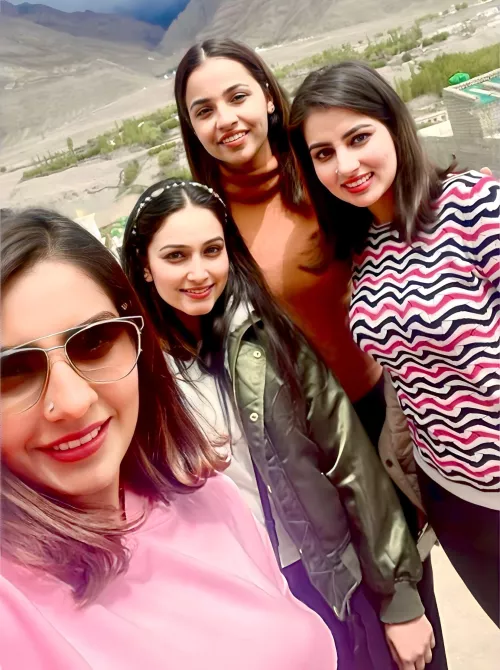 Brown beauties by Last_Beautiful_6633