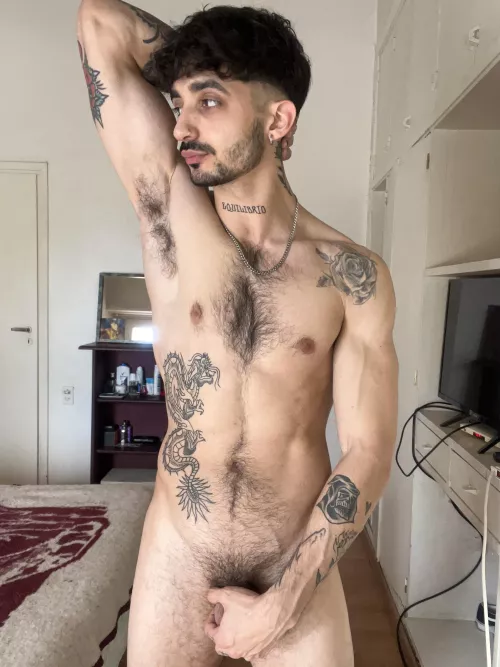 Do you like my body? I’m insecure today [25] by fffffrancis