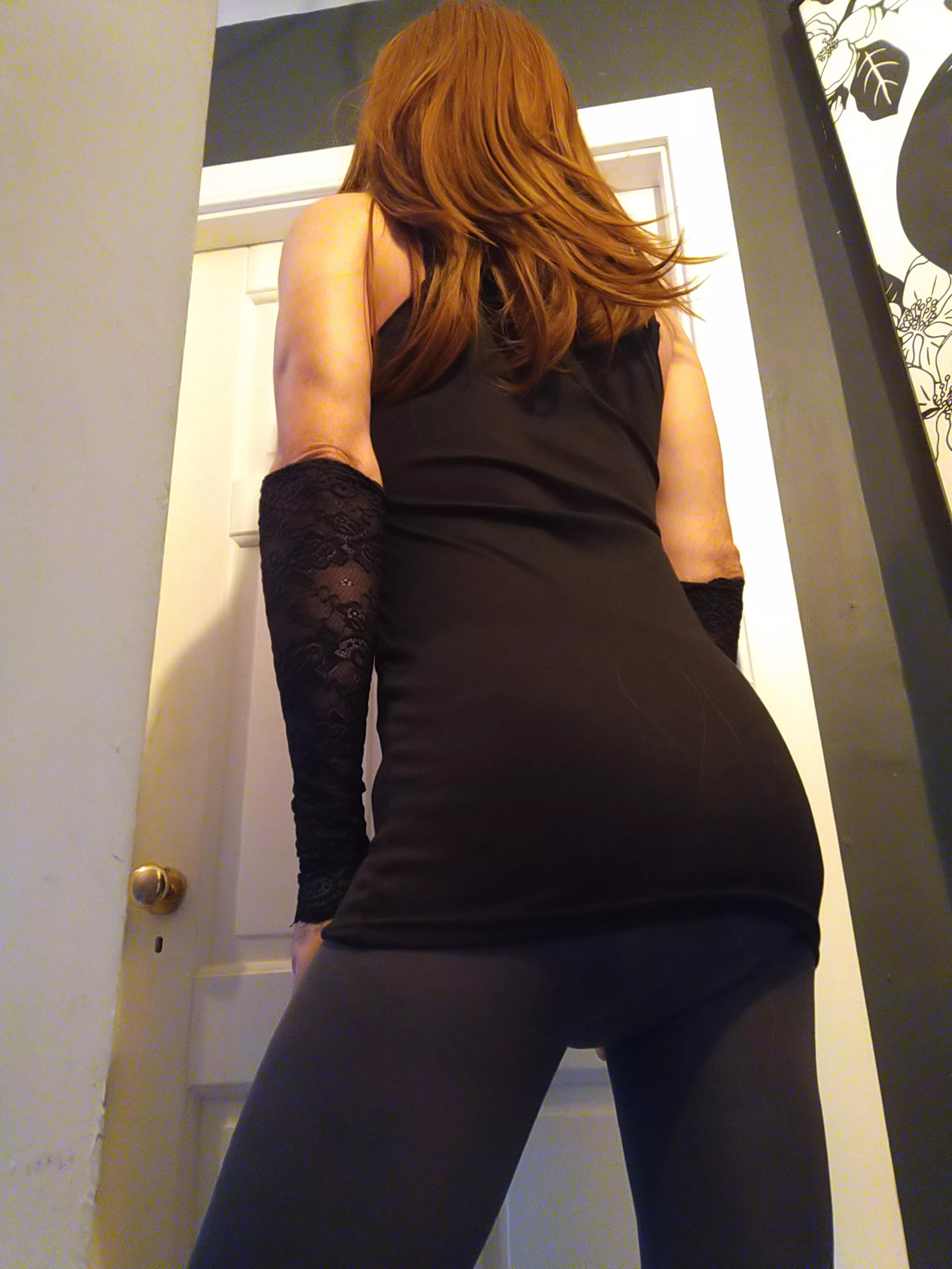 Dress,skirt or pants for hiding it better posted by gurlfriday69