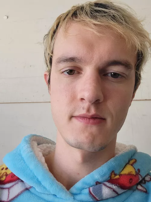 Feeling cozy in a oodie by Geilerjunge