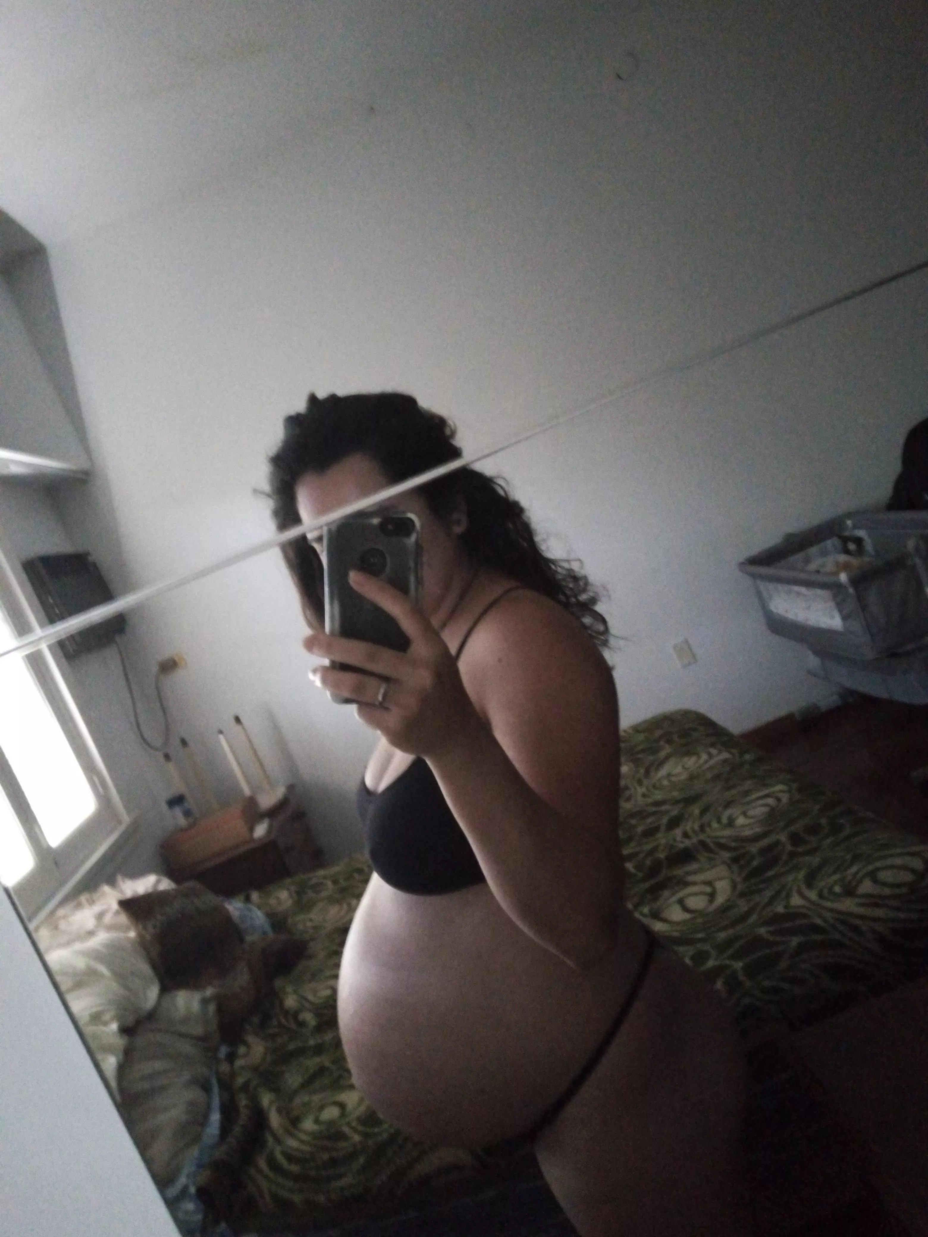 happily 34 weeks pregnant posted by AphroditaOnly
