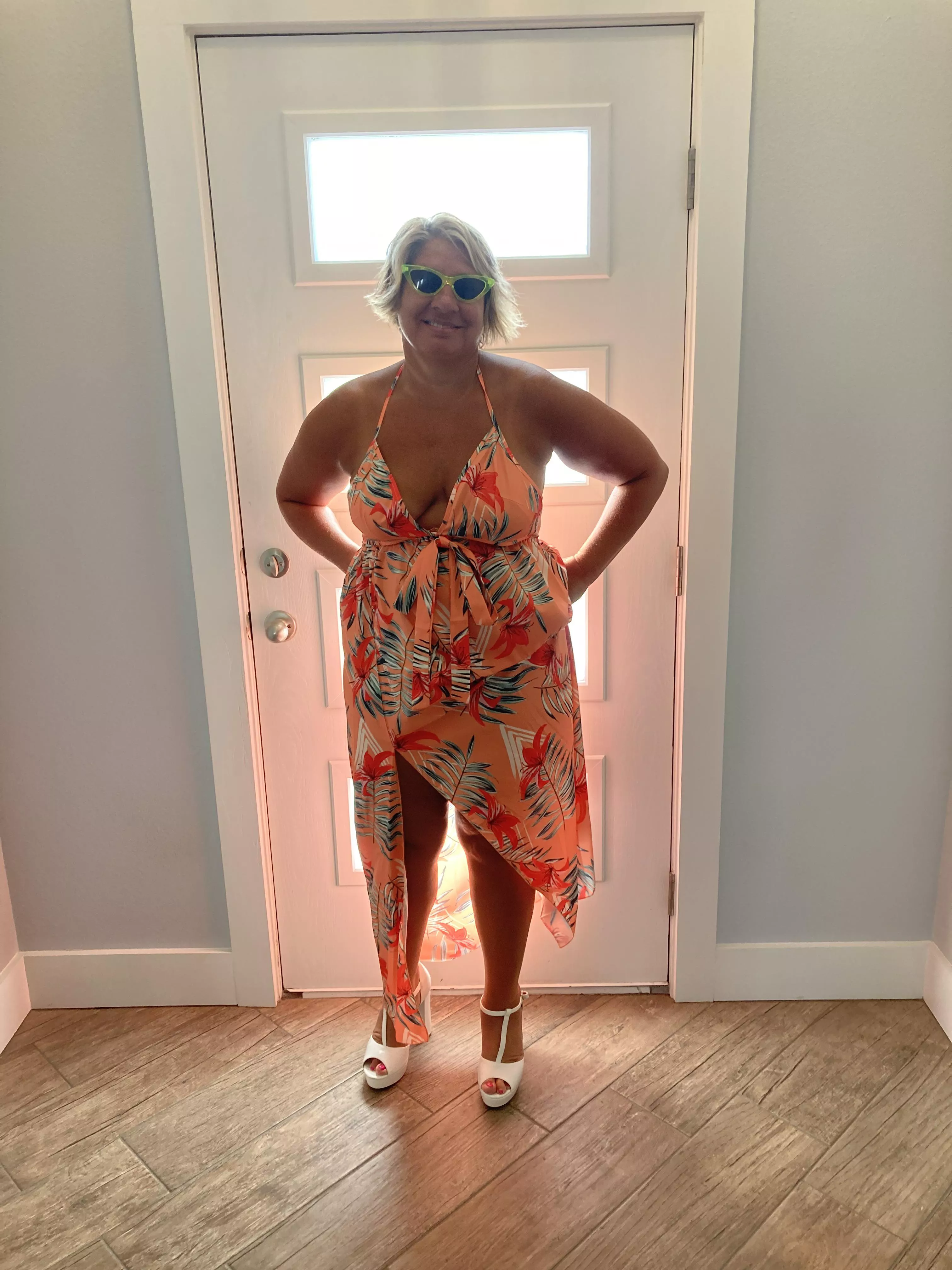 Hot Sexy Saturday Night posted by Saltysylvia