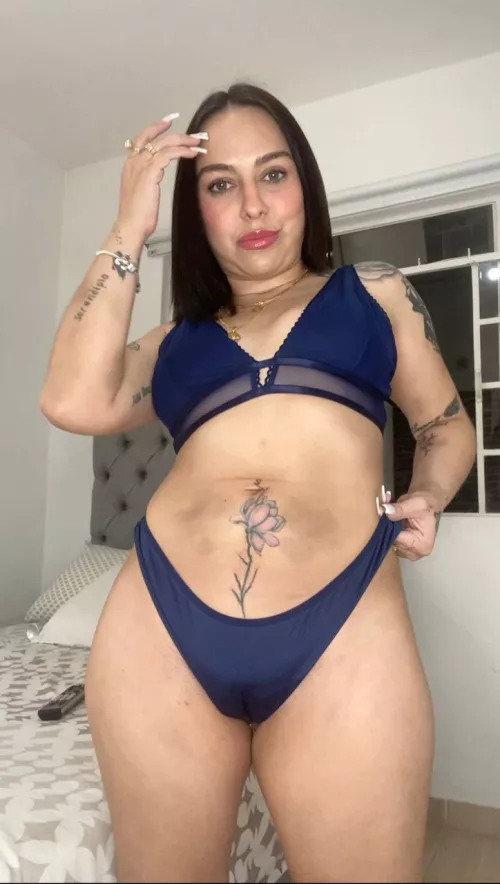 I think my lips need a kissing buddy by SnivelingToad