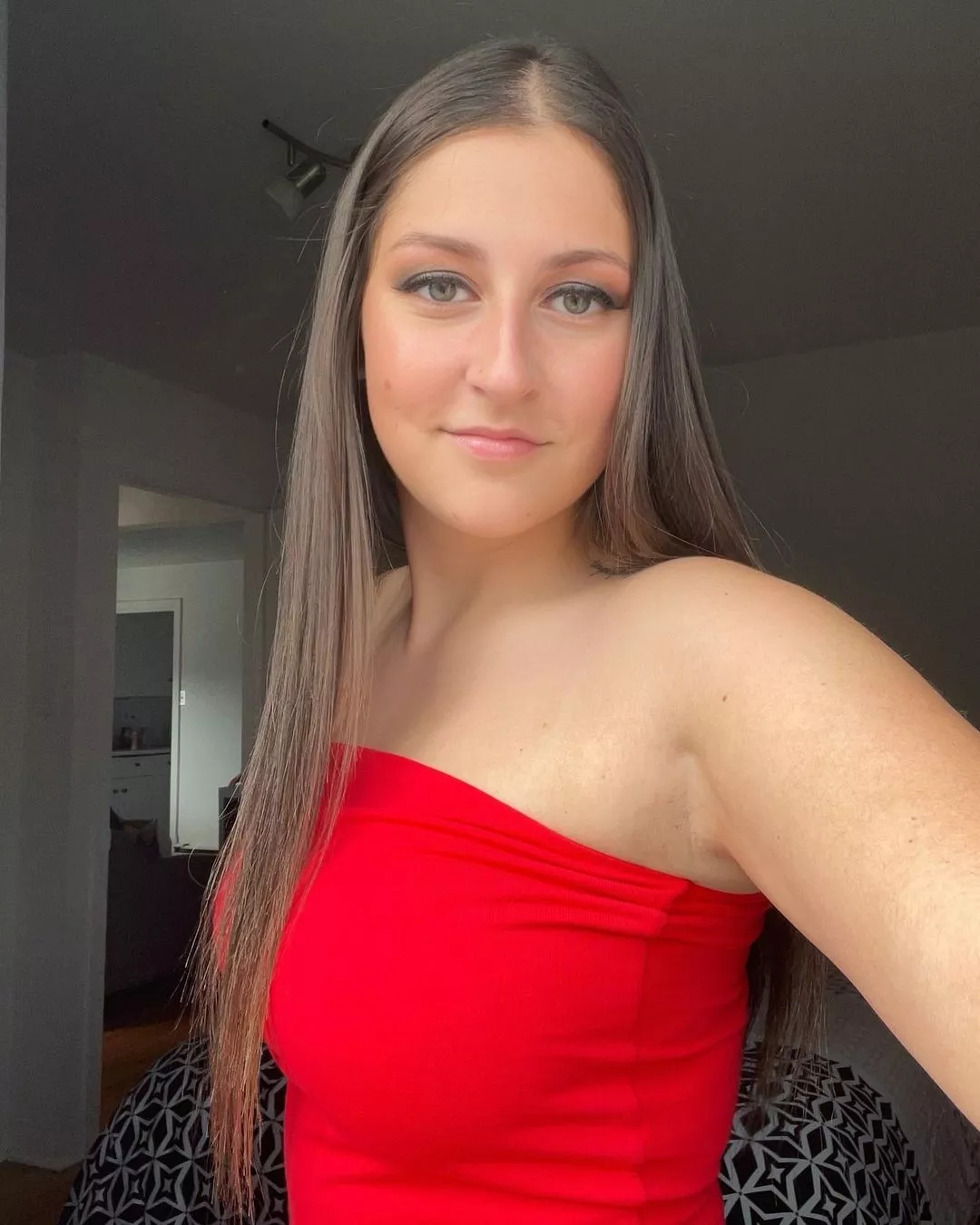 lady in red posted by SeducedByYourBeauty