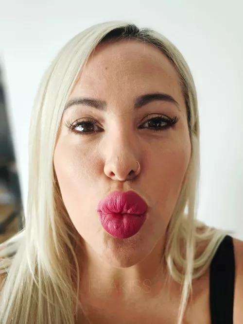 Let me kiss you and you glaze me all over after by flakissmtl