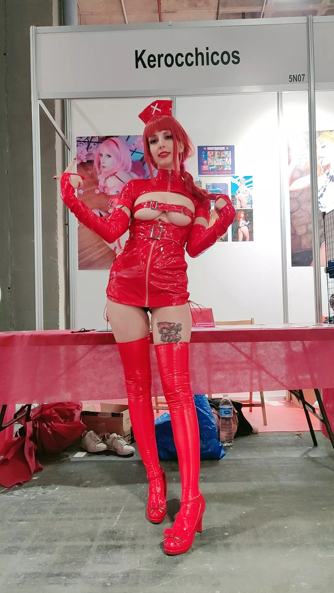 My Makima kinky nurse cosplay for my first booth! posted by kerocchi
