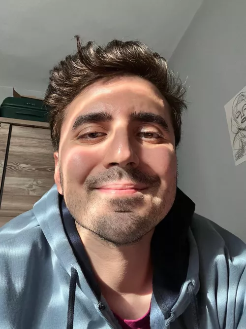 One of the few photos that I look cute, wanted to share by 2mtalldude