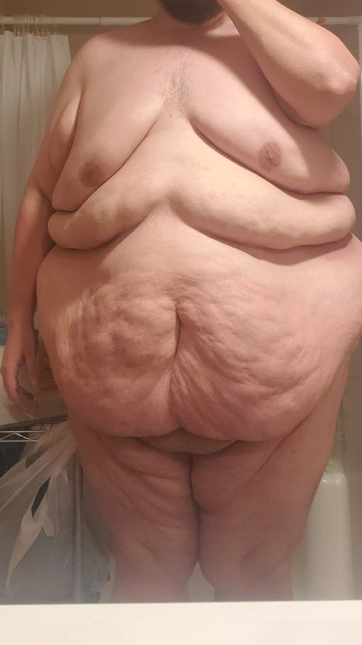 So who likes em really big?? posted by AirF0rceFa1cons