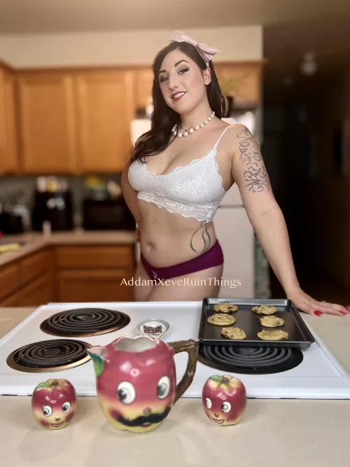 Would you trust me with your cookies? by addamxeveruinthings