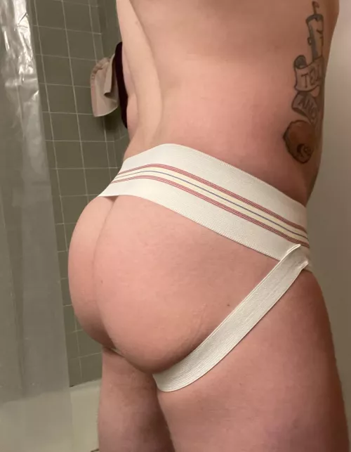 you see me with my jockstrapped ass out at the gym, wyd? by jacksonorionx