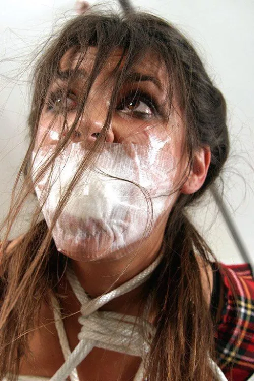 Bedraggled by ti-tie-to-tum