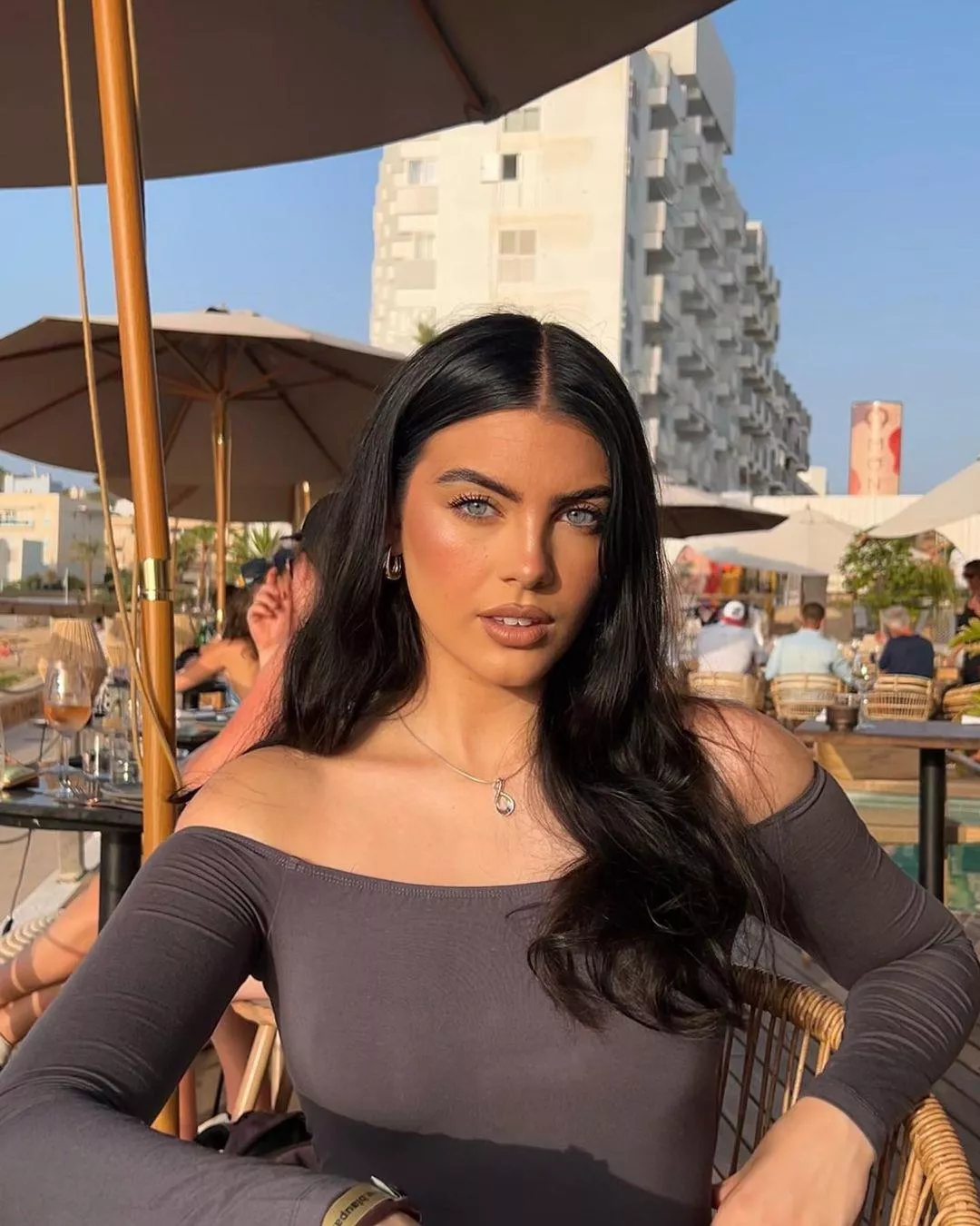 Chloe Taylor posted by Rednaxela117