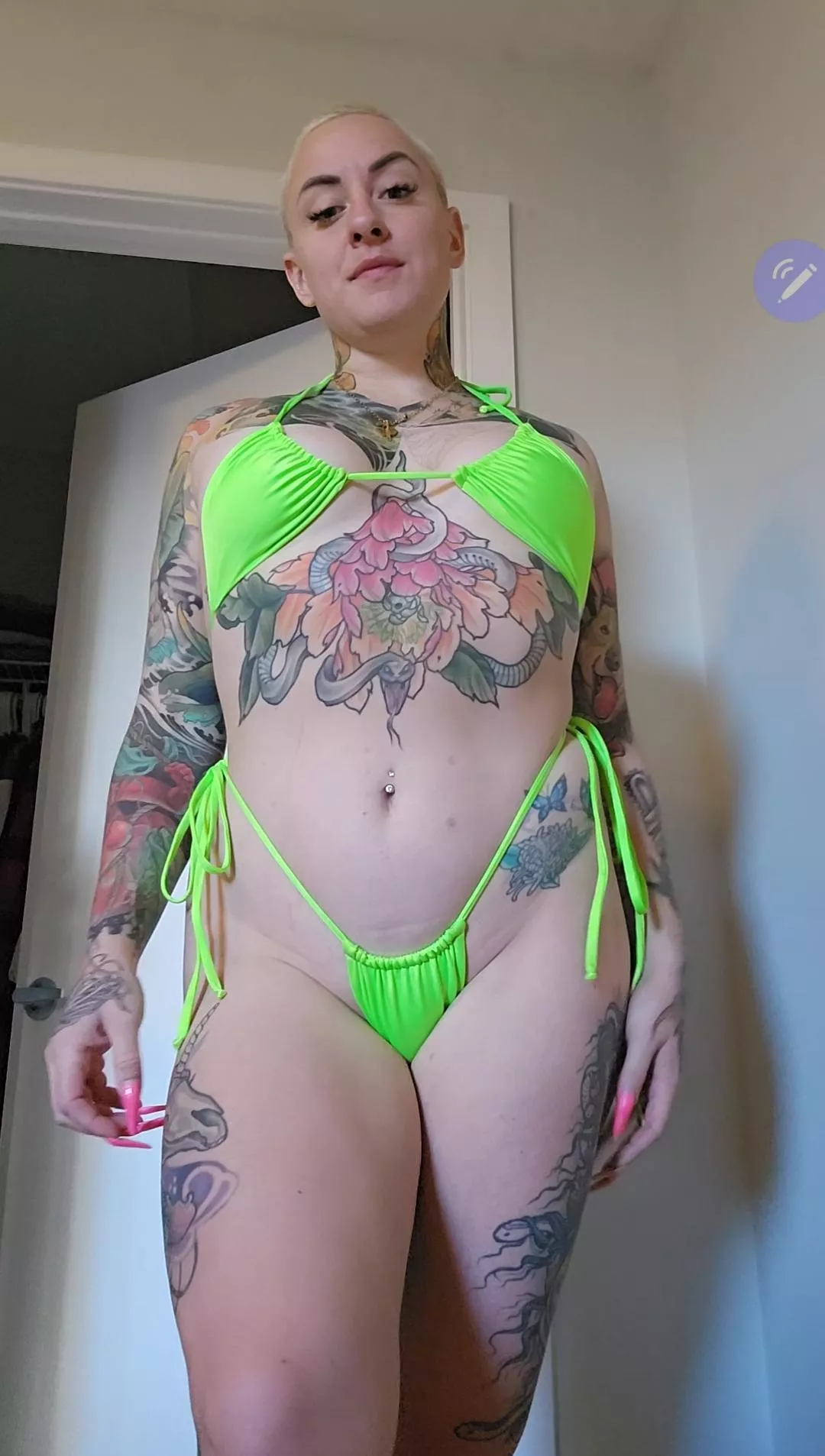 Describe me in two words 😌 posted by tattooedbaby_girl