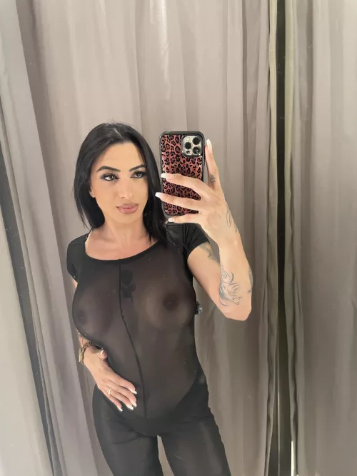 I like it all raw, is that ok??? mmmm by Bonnie_UY