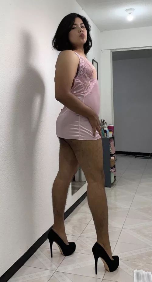 I see you guys liked my heels, so here’s another pair 🥰 by Responsible_War_2077