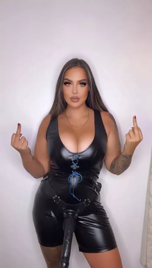 If im not look hot for you then you are just a poor loser by Robyn_inked