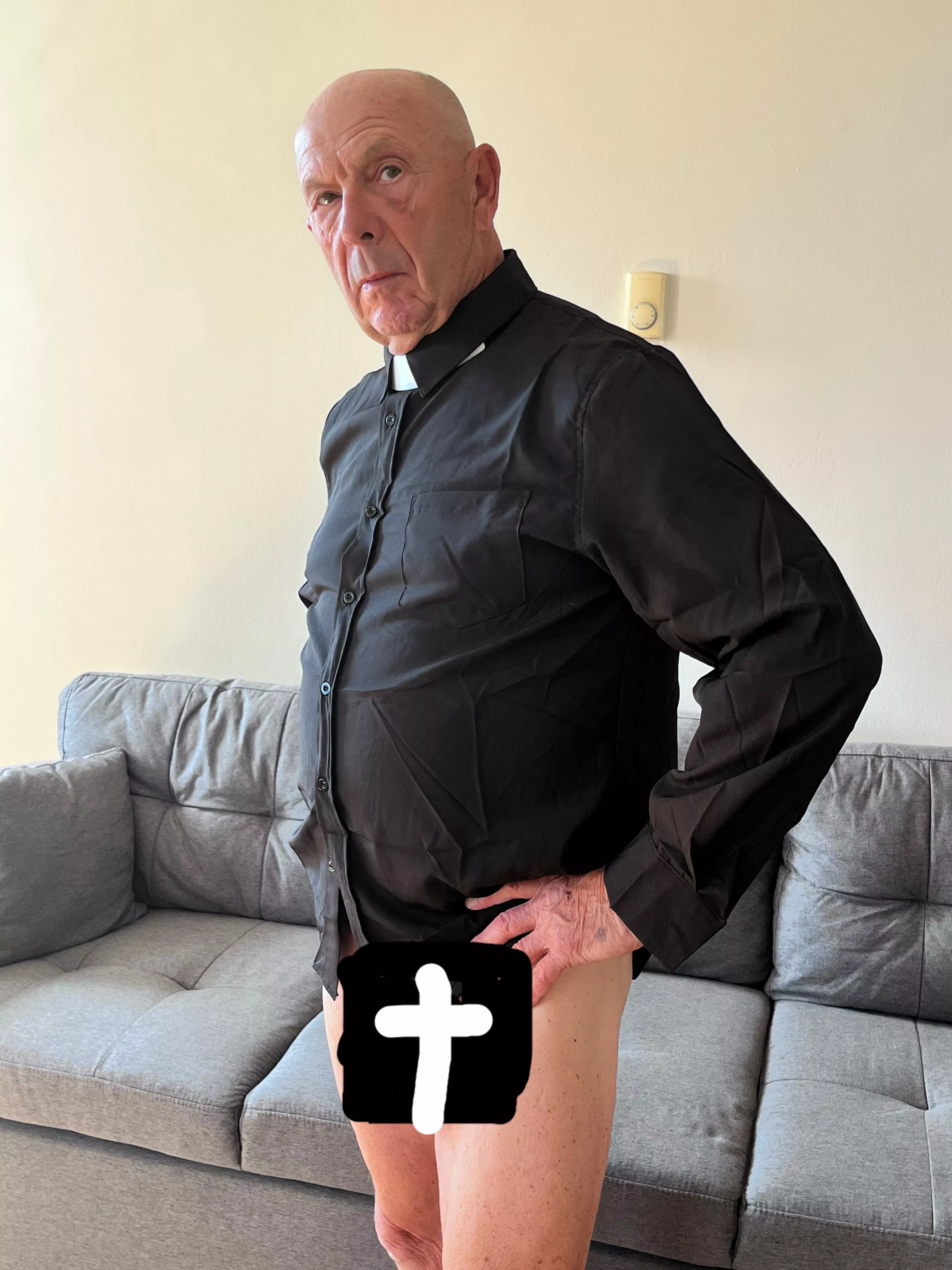 It’s Sunday. Do you go see Father John at Mass? (68) posted by CoachTennisDad