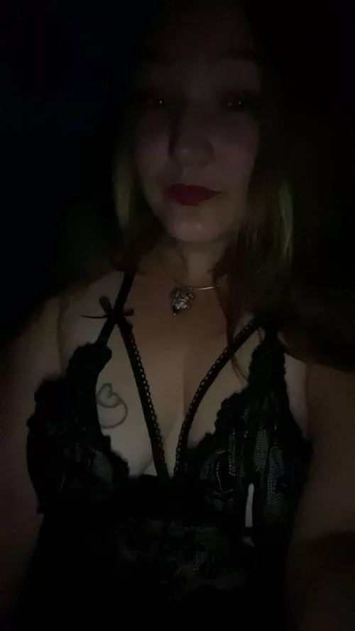 Mommy’s up, high and horny, wanna play? by CrazyMilf999