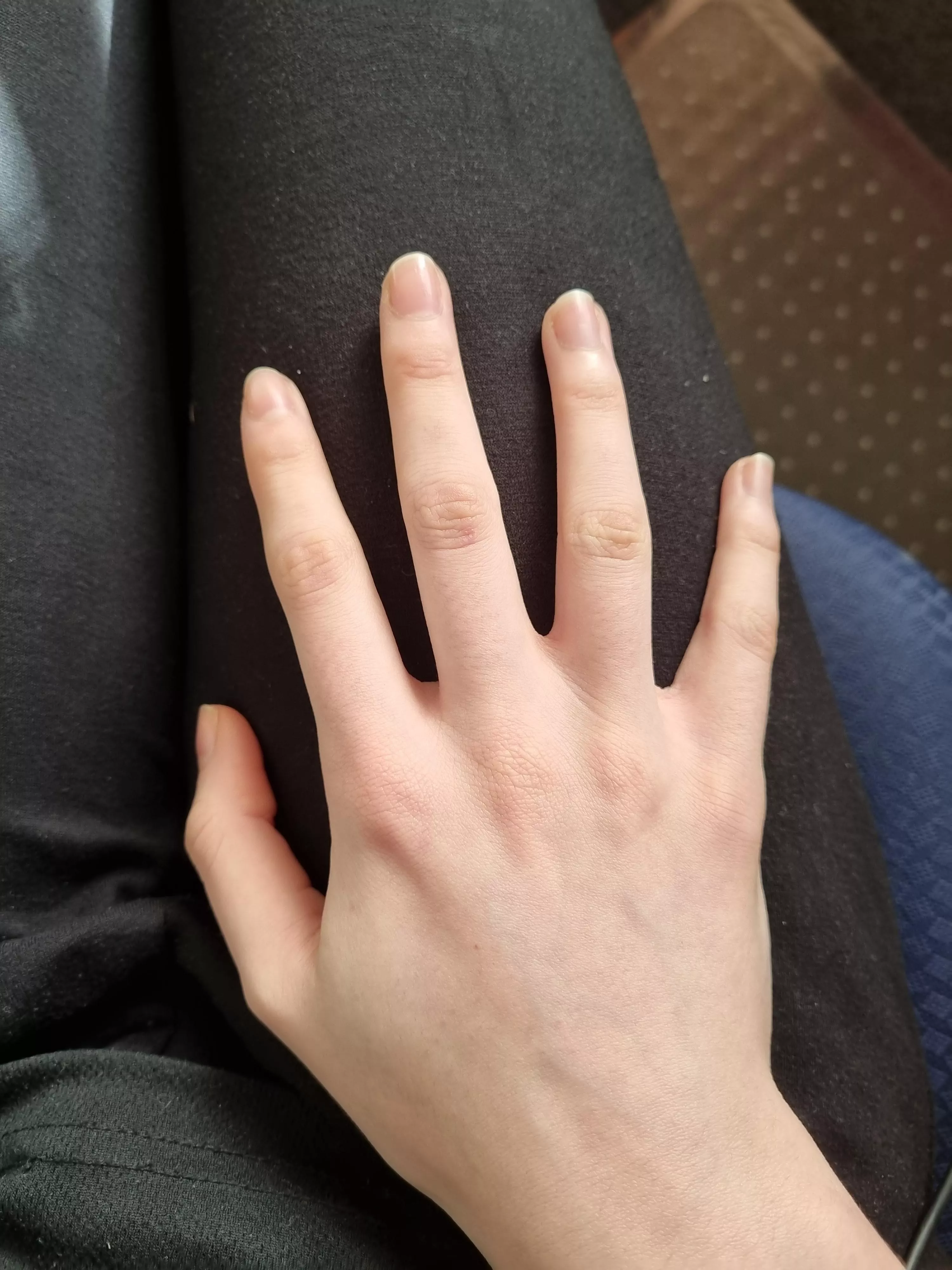 Natural shorties 😊 posted by antichristianism