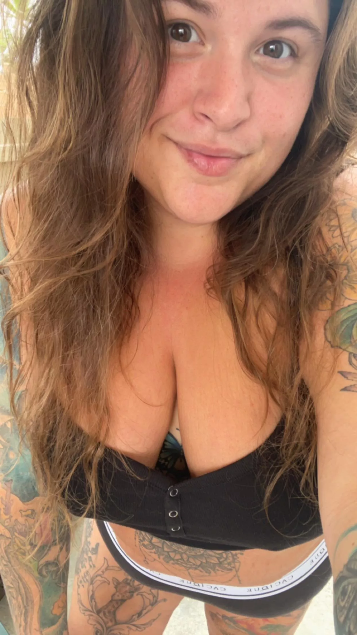 Sunday funday with your favorite tatted bbw milf! posted by handful_heather420