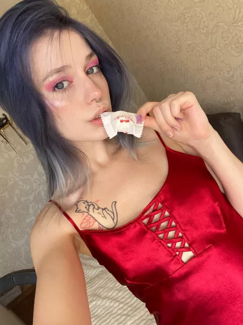 your favorite freckled 19 year old 😊 by glamorous_decisive