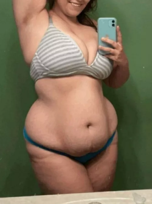 30F married mama, yes or no? by abigailgray256